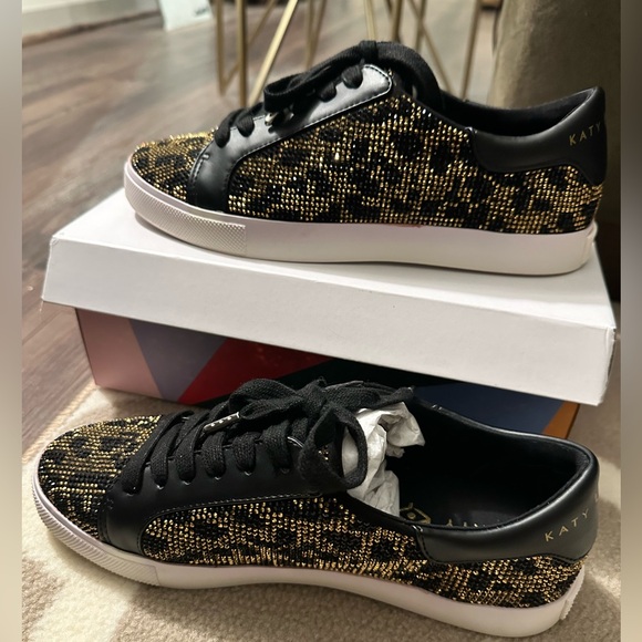 Katy Perry Rizzo Sneakers - Picture 5 of 7